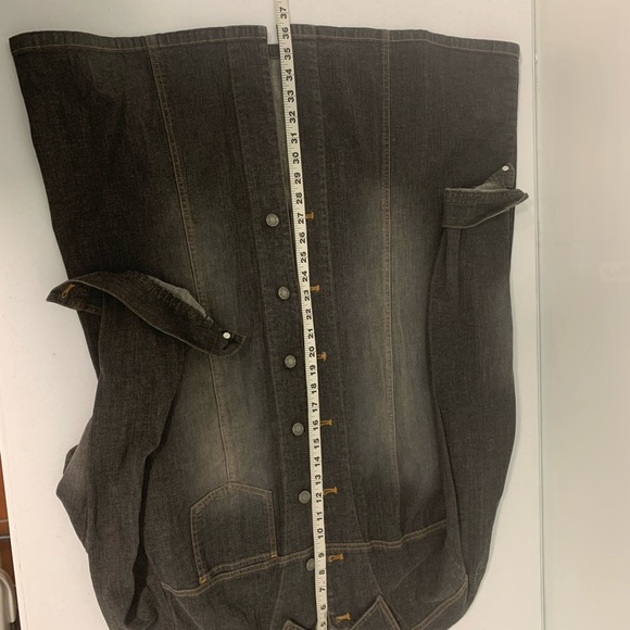 REDUCED AGAIN! JEANS jacket faded black new size 14 Long style - Picture 4 of 7